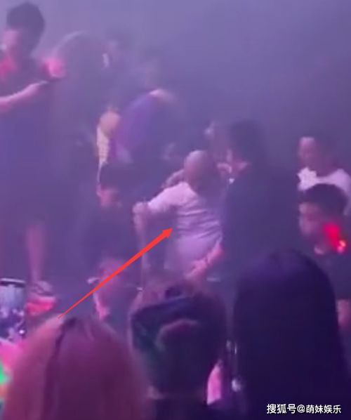 网红Giao哥酒吧演出遇袭 娱乐安全与预包装食品行业的思考