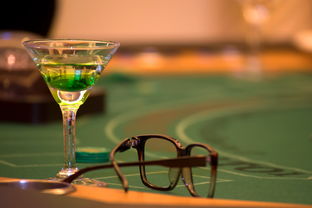 腾龙A005镜头下的长焦魅力 捕捉小酒吧里预包装食品的别样风情